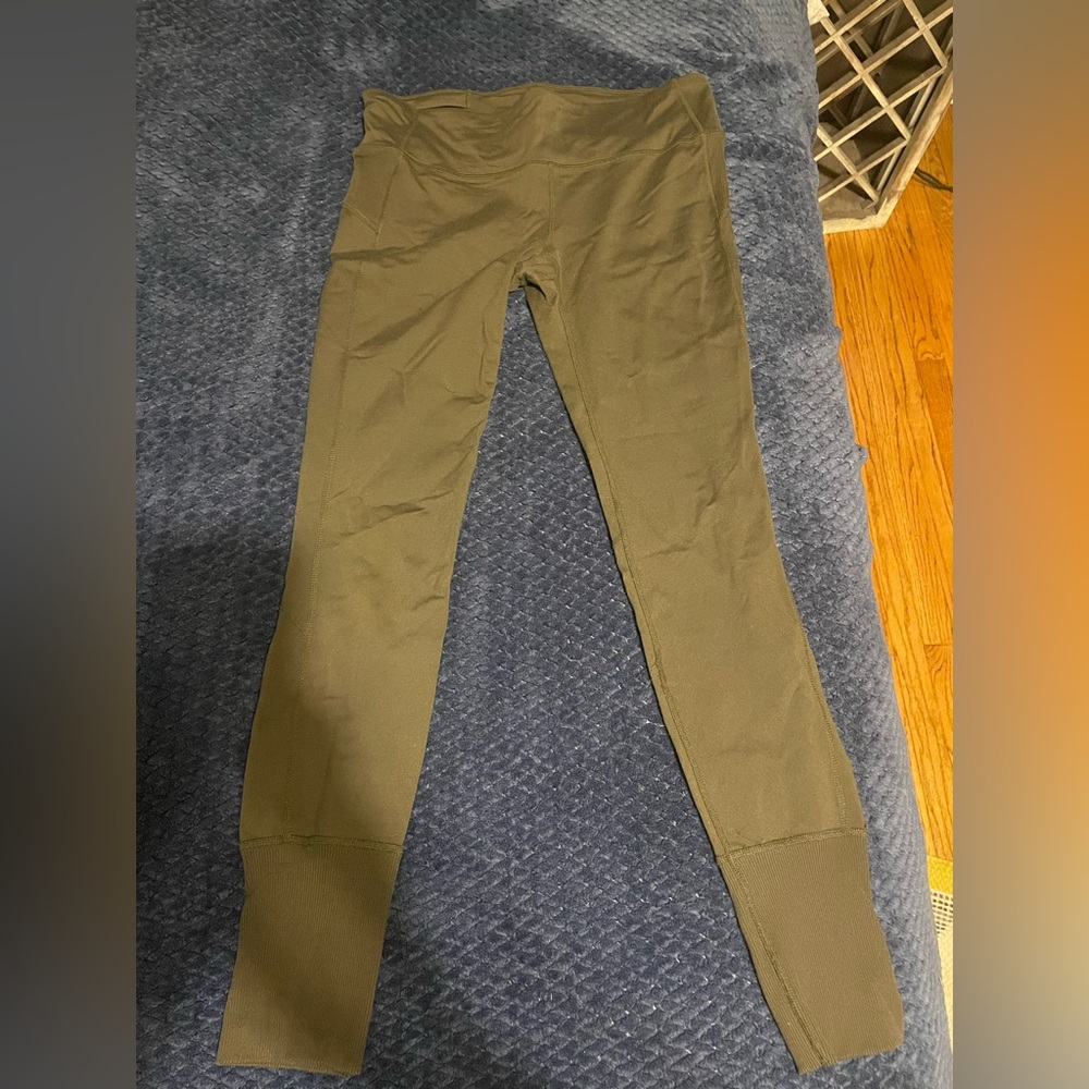 Gap olive leggings L
